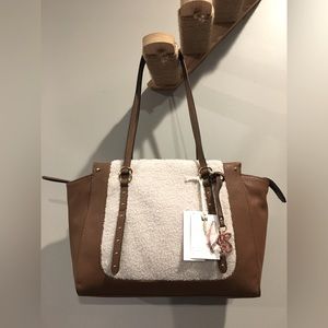 Jessica Simpson Vienna Satchel